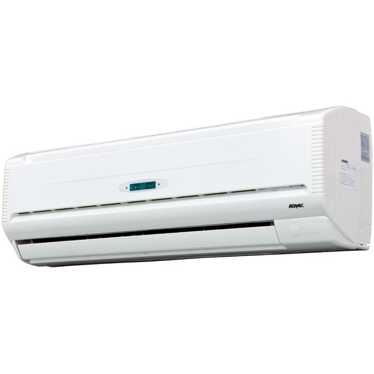 Настенный фанкойл до 2,5 кВт Aermec FCWI 22 2V