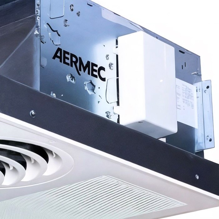 Кассетный фанкойл до 5 кВт Aermec VEC 44