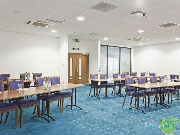 Кассетный кондиционер Mitsubishi Electric PLA-ZRP71BA/PUHZ-ZRP71VHA