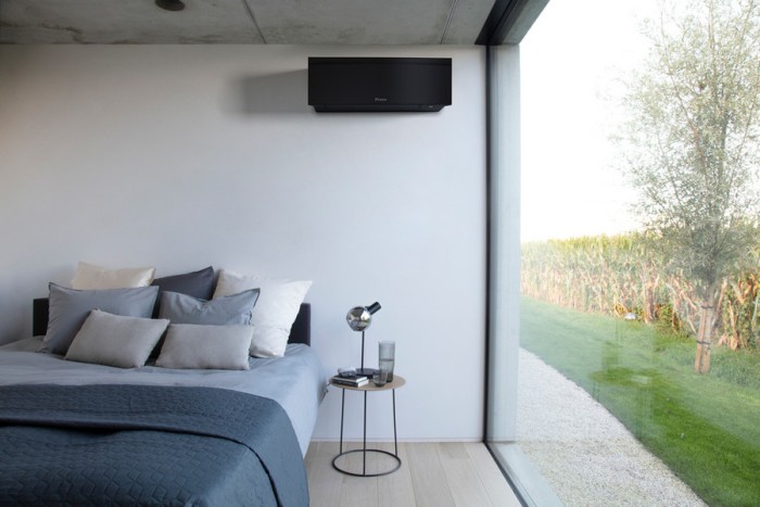 Кондиционер Daikin Emura 3 FTXJ20AB/RXJ20A