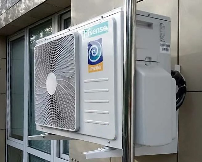 Внешний блок мульти сплит-системы на 5 комнат Hisense Free Match AMW5-42U4RTA